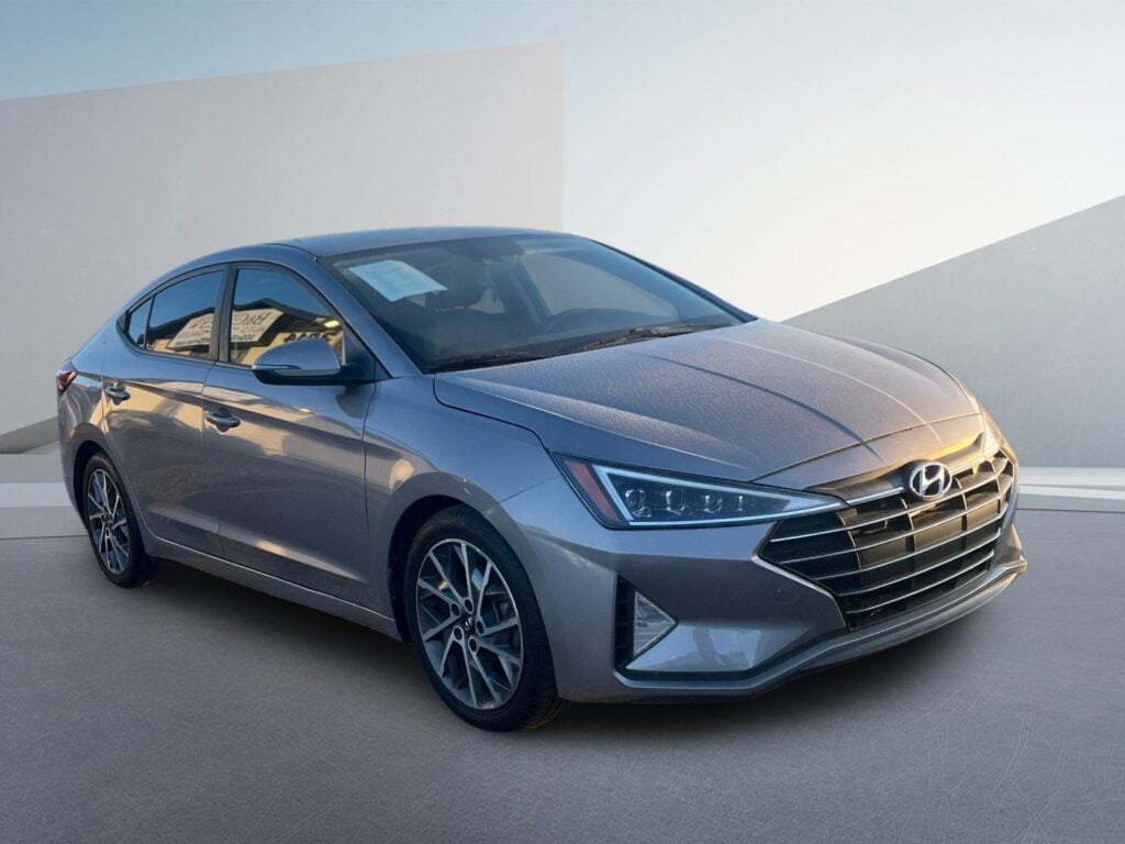 2020 Hyundai ELANTRA SEL SEL