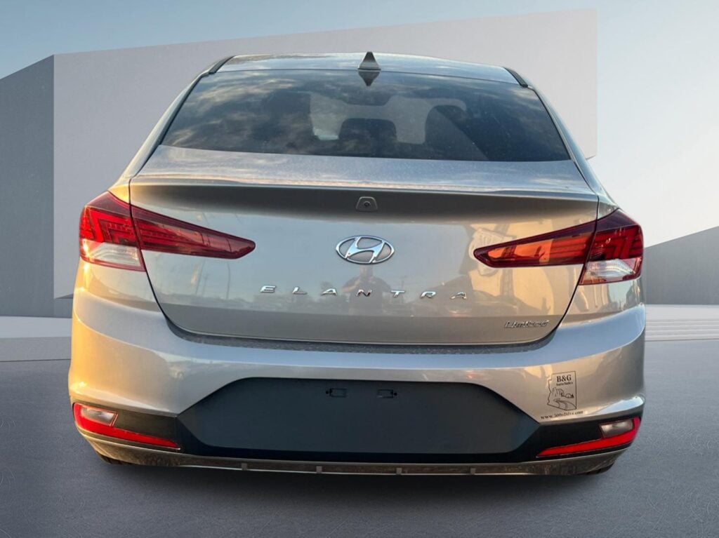 2020 Hyundai ELANTRA SEL SEL