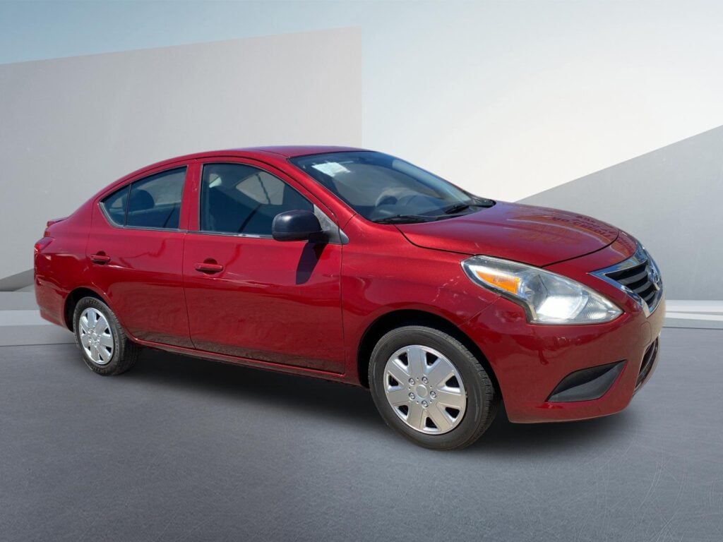 2015 Nissan Versa 1.6 SV Sedan