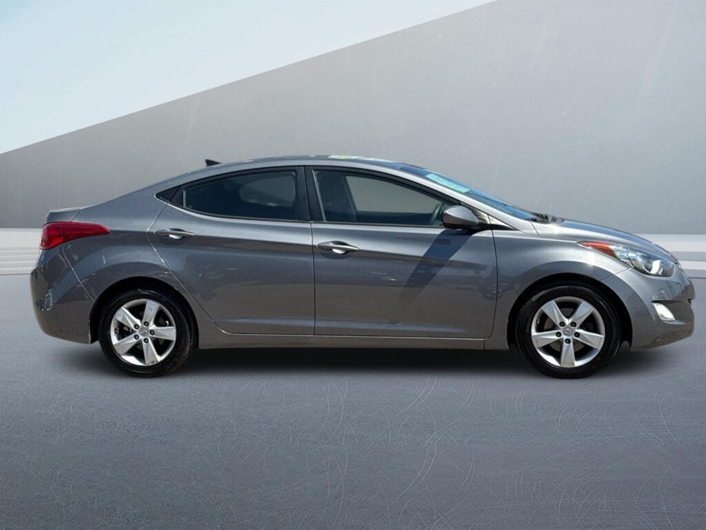 2013 Hyundai Elantra GLS A/T