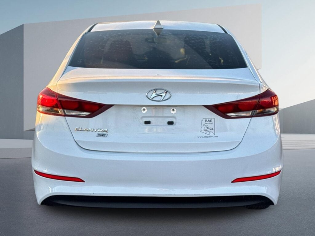 2017 Hyundai Elantra SE