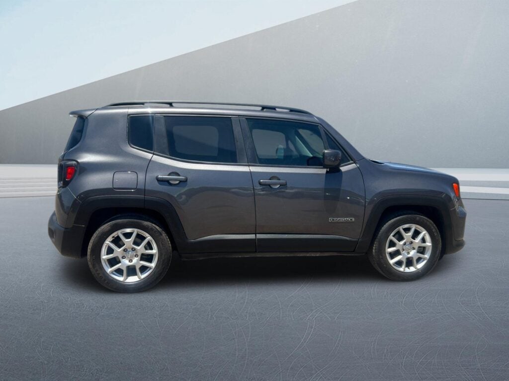 2020 Jeep Renegade Latitude FWD