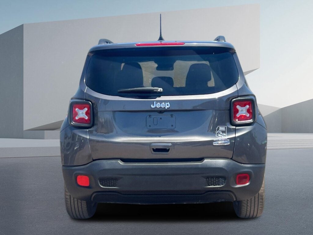 2020 Jeep Renegade Latitude FWD