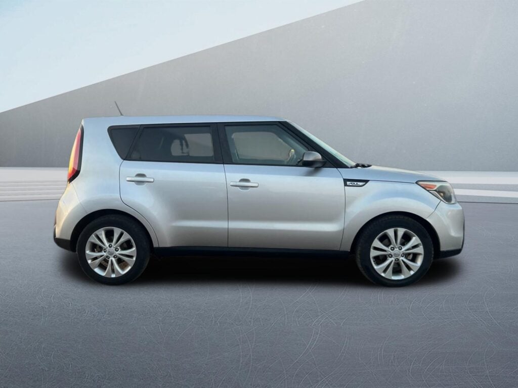 2015 Kia Soul +