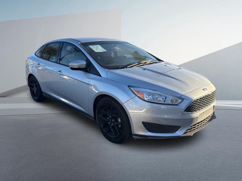2016 Ford Focus SE Sedan