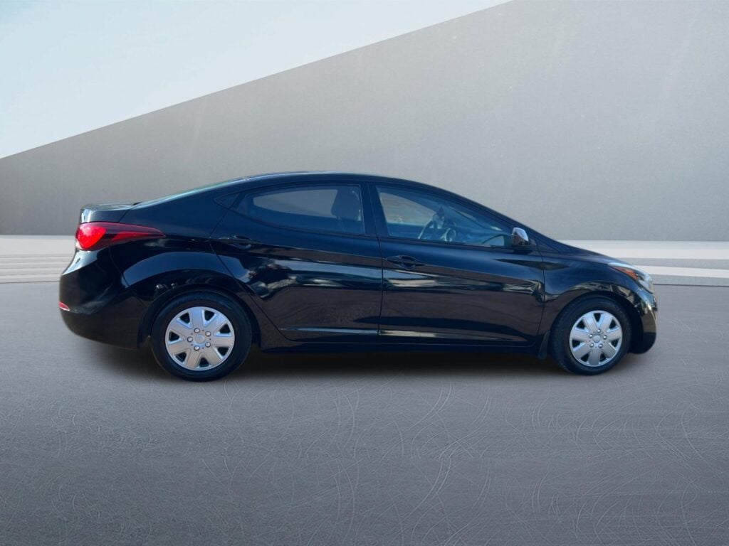 2016 Hyundai Elantra RAS