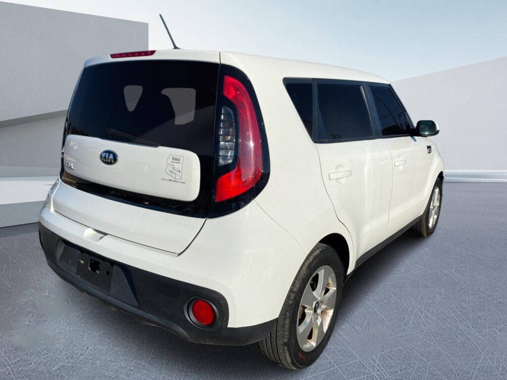 2017 Kia Soul BASE MODEL