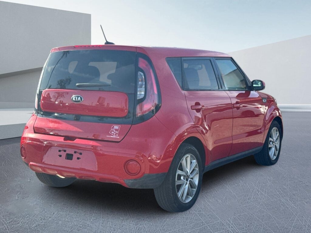 2017 Kia Soul +