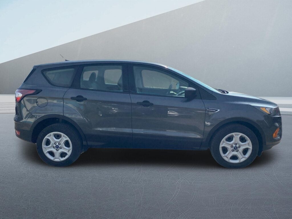 2018 Ford Escape S FWD
