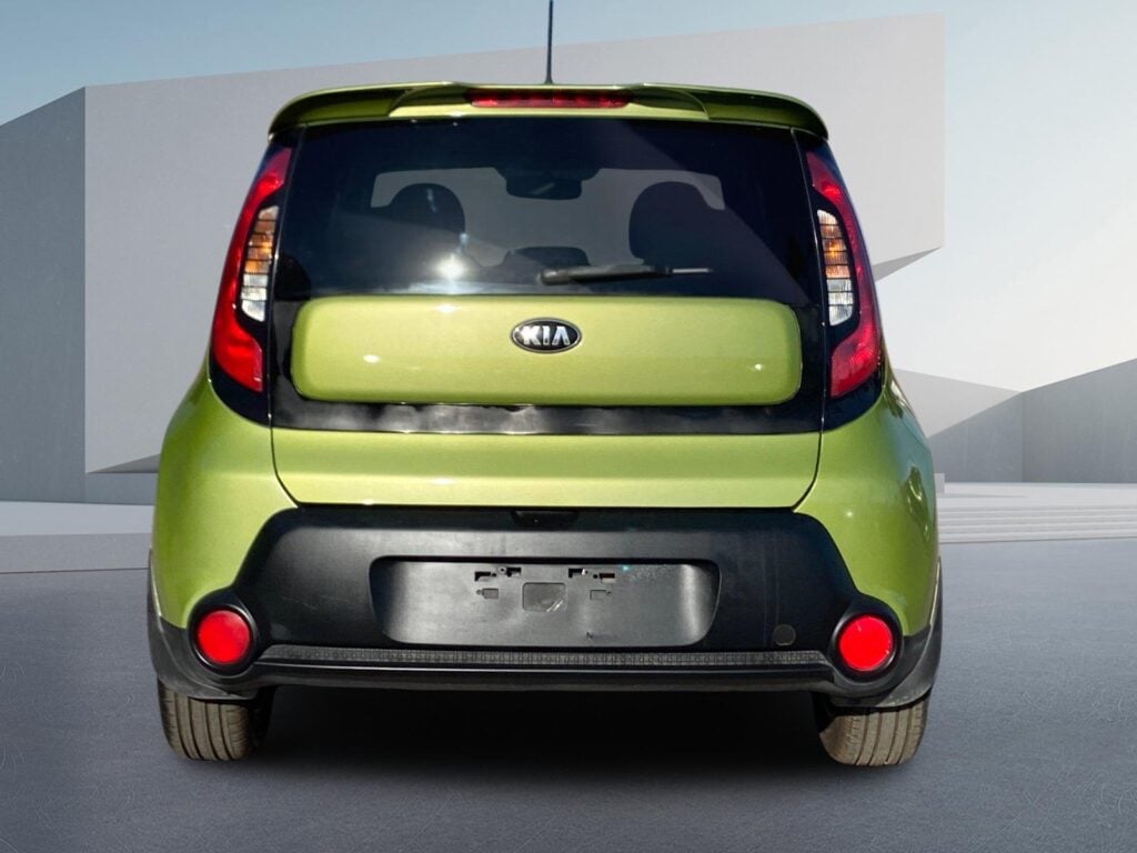 2015 Kia Soul +