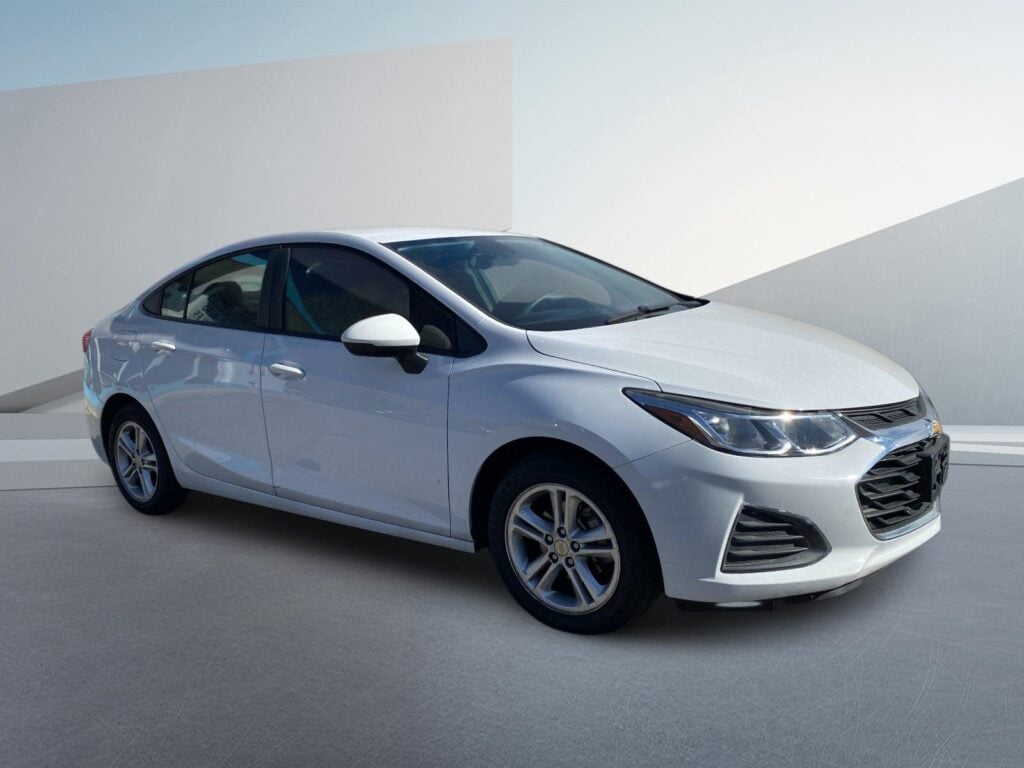 2019 Chevrolet Cruze LS Auto