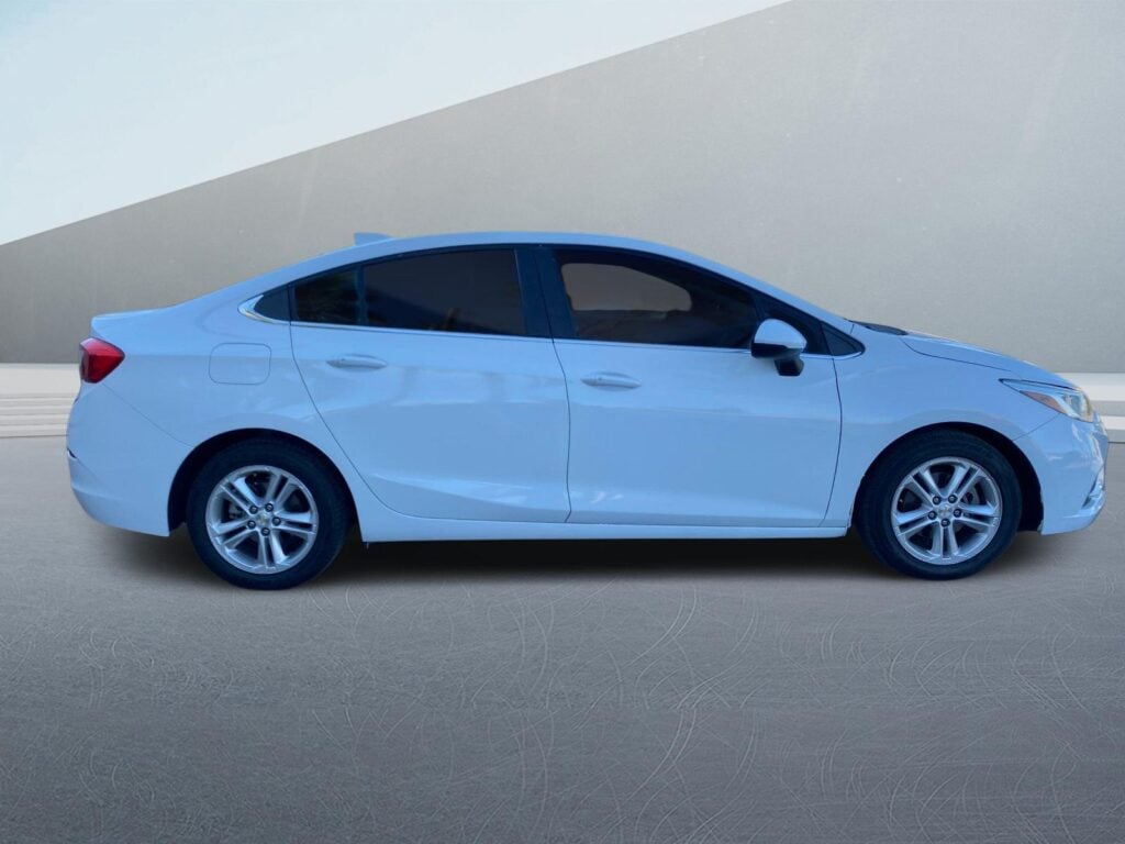 2016 Chevrolet Cruze LT Auto