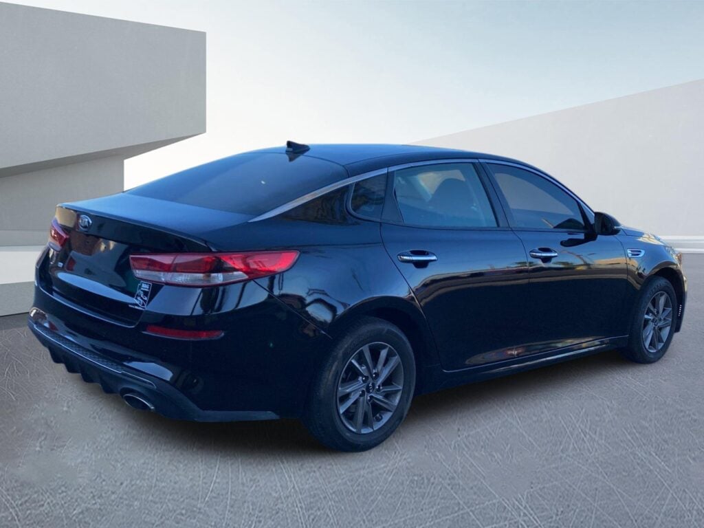 2020 Kia Optima LX