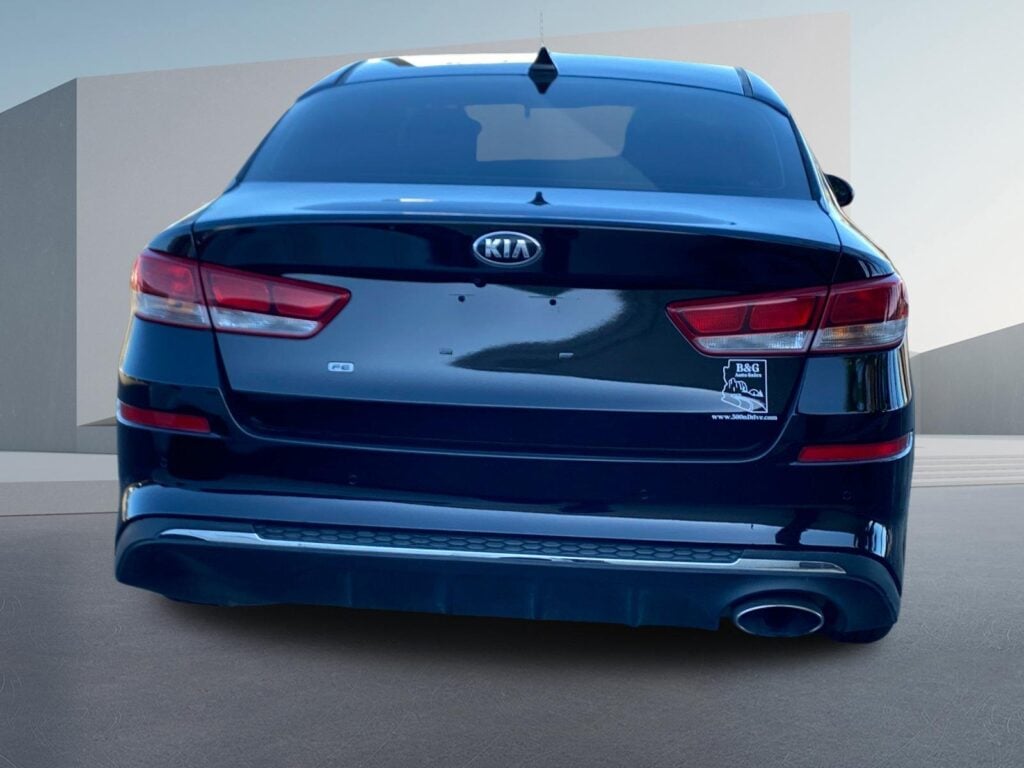 2020 Kia Optima LX