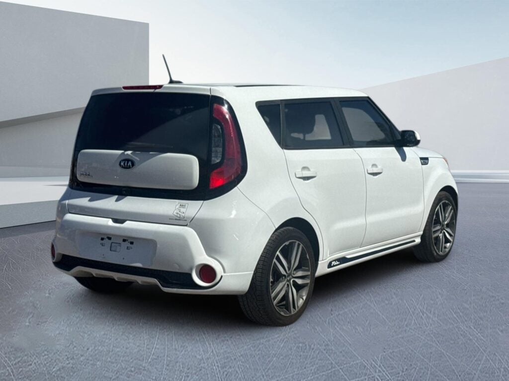 2016 Kia Soul +