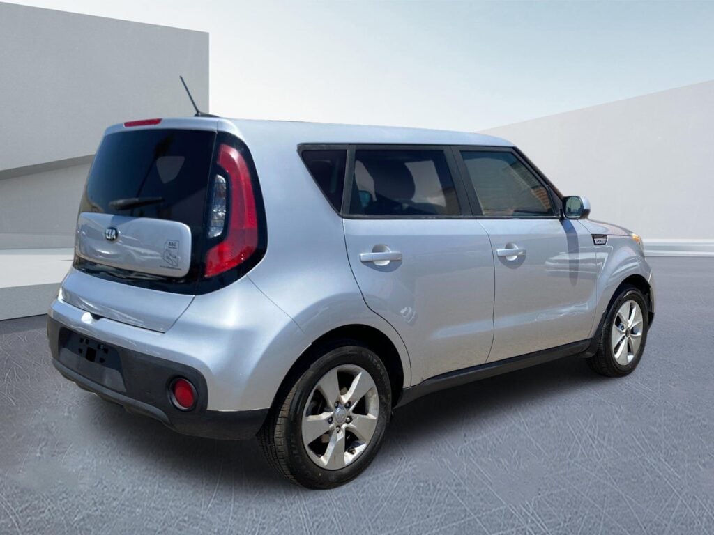 2017 Kia Soul Base 6A