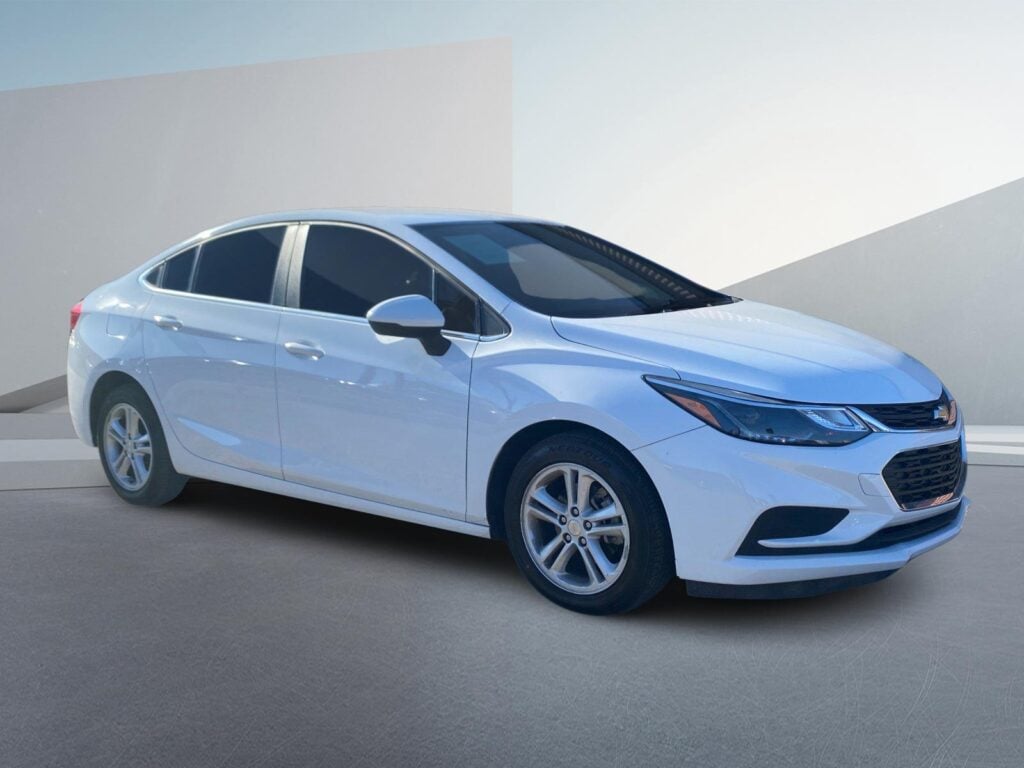 2018 Chevrolet Cruze LT Auto