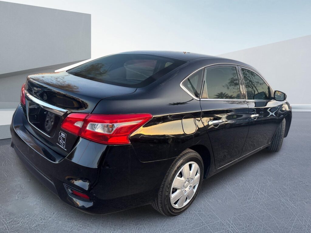2019 Nissan Sentra S Sedan 4 DR