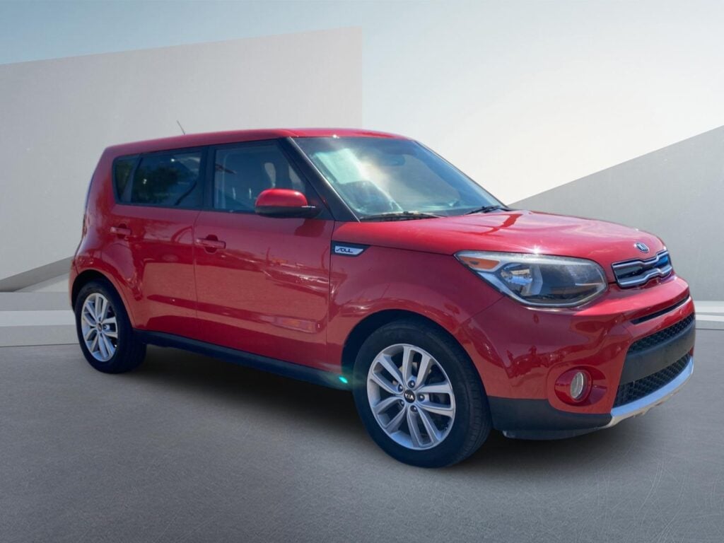 2017 Kia Soul +