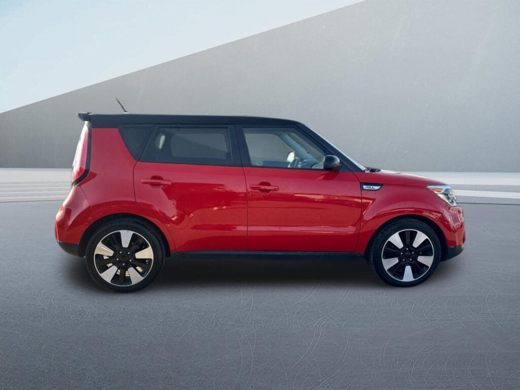 2017 Kia Soul +
