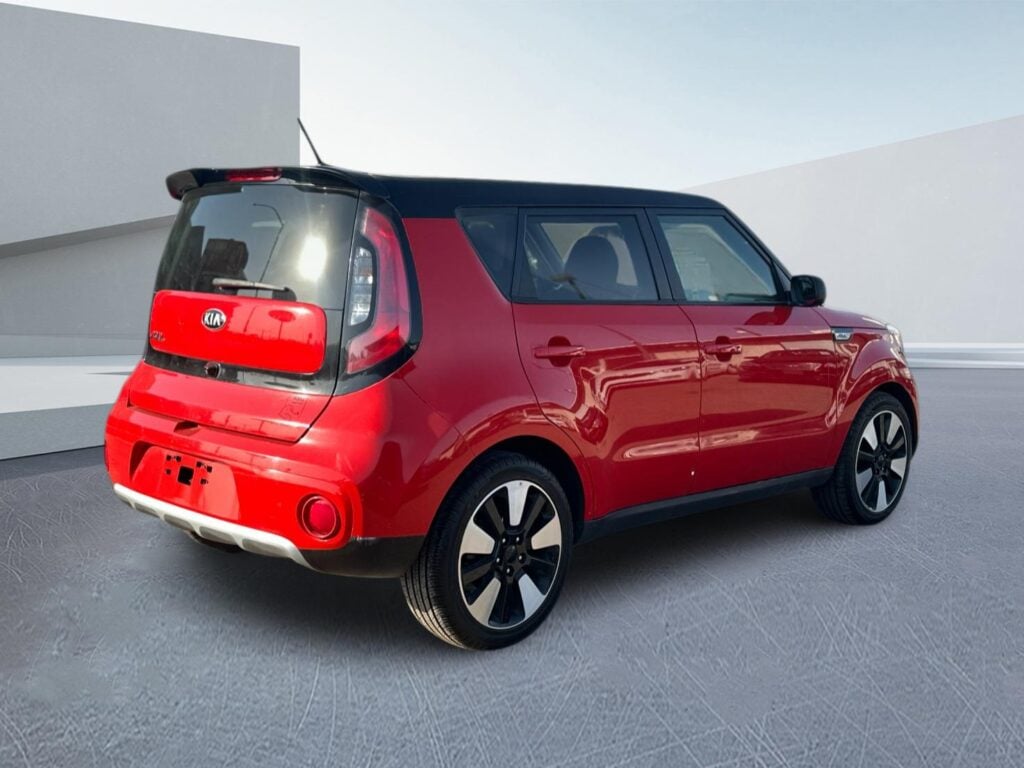 2017 Kia Soul +