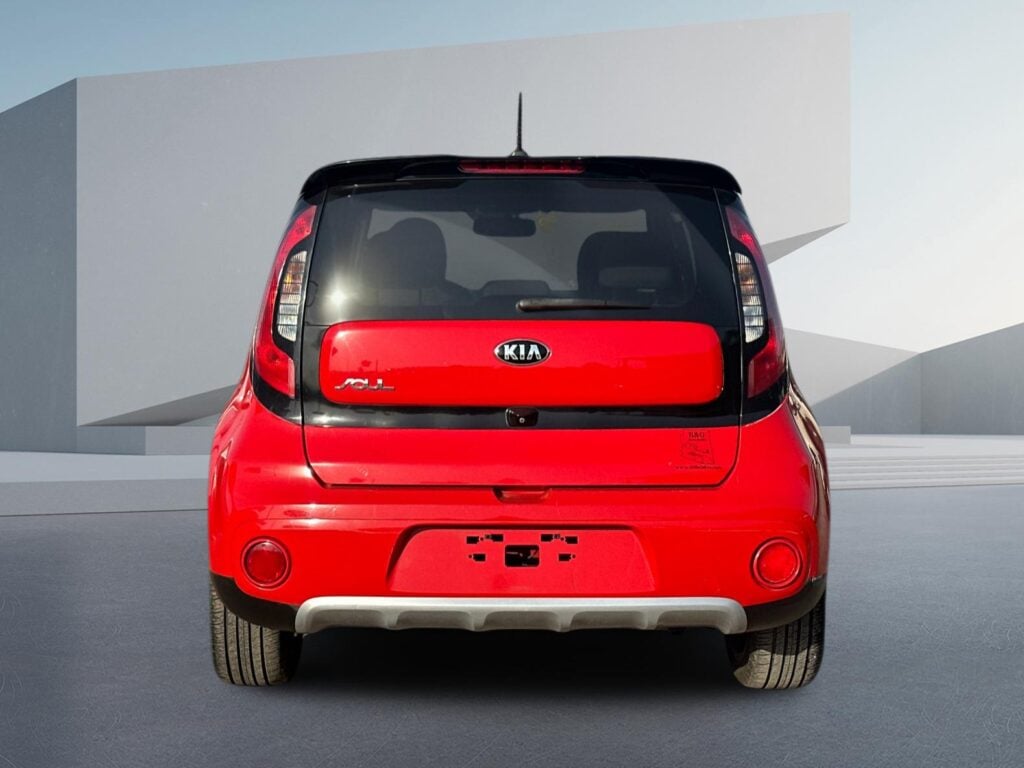 2017 Kia Soul +
