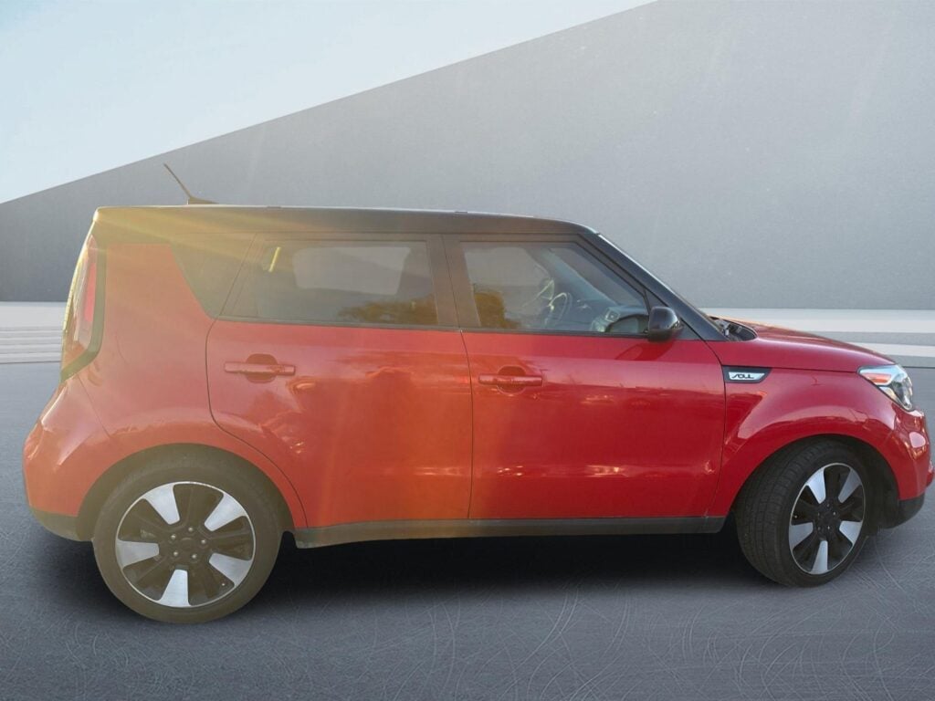2017 Kia Soul +