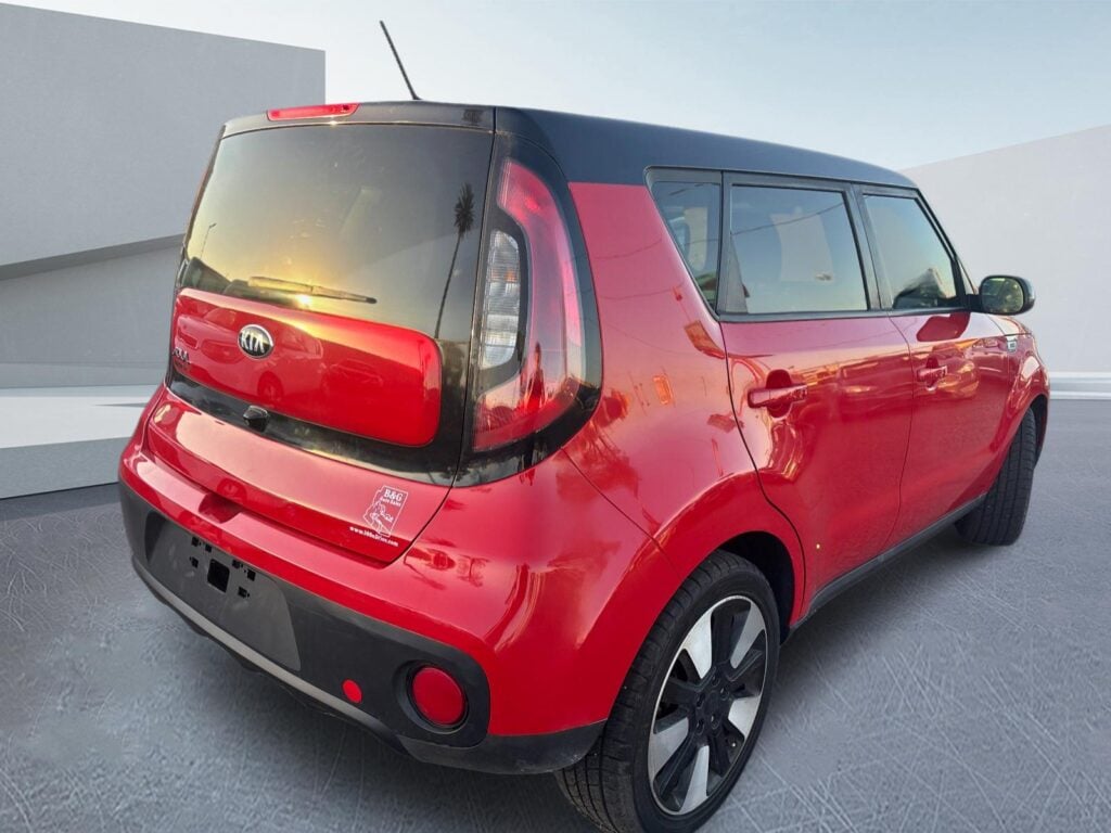 2017 Kia Soul +