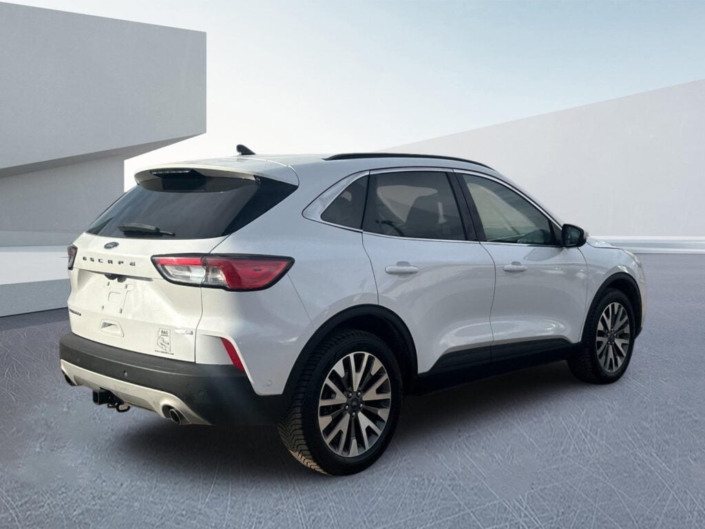 2020 Ford Escape Titanium
