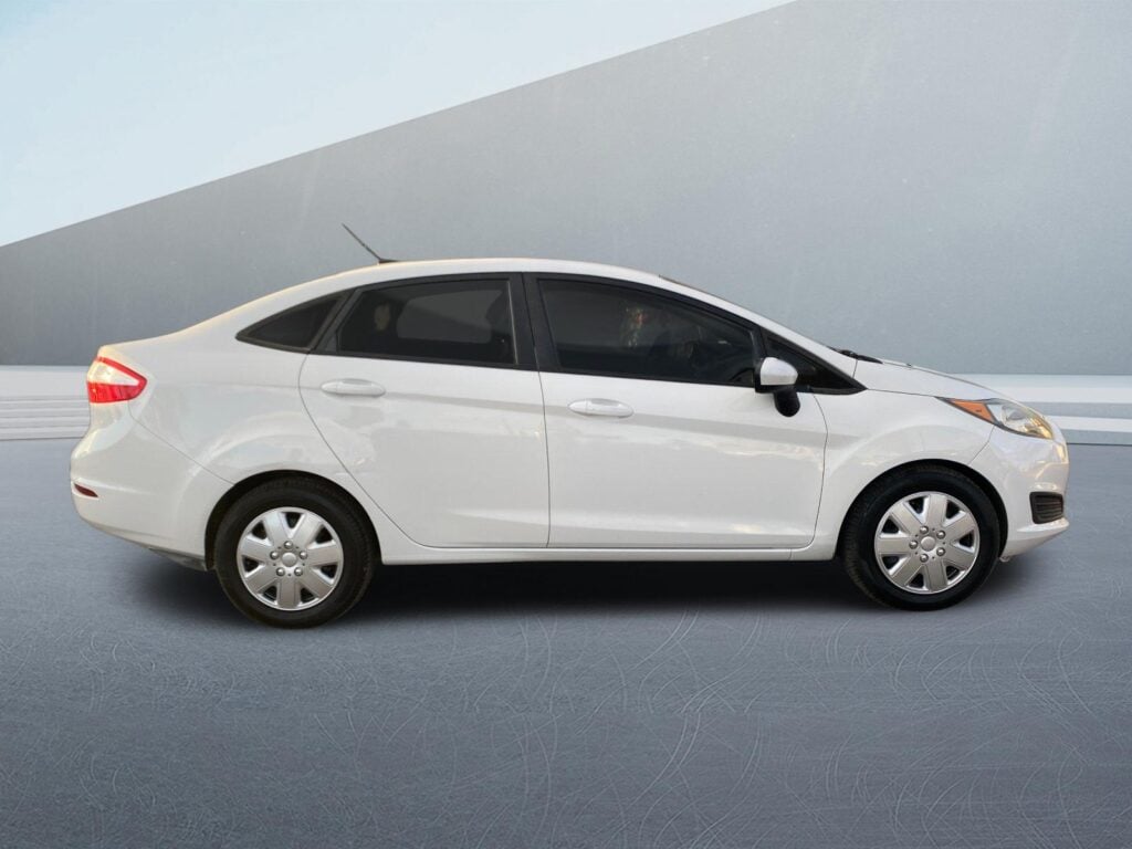 2016 Ford Fiesta S Sedan