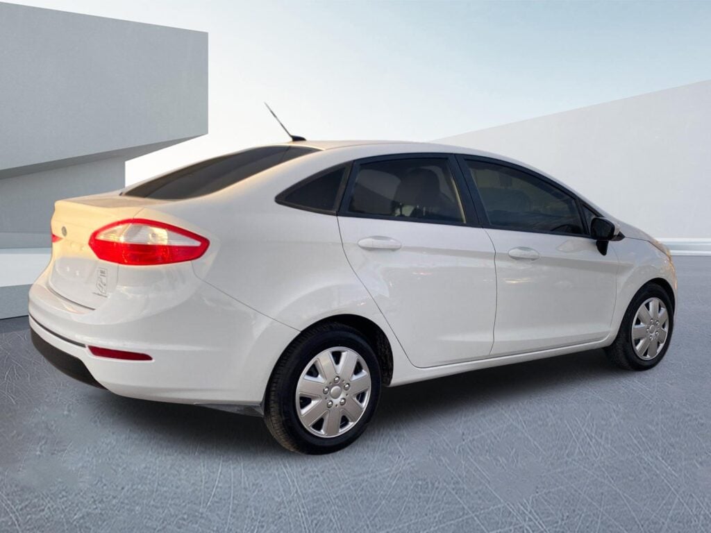 2016 Ford Fiesta S Sedan
