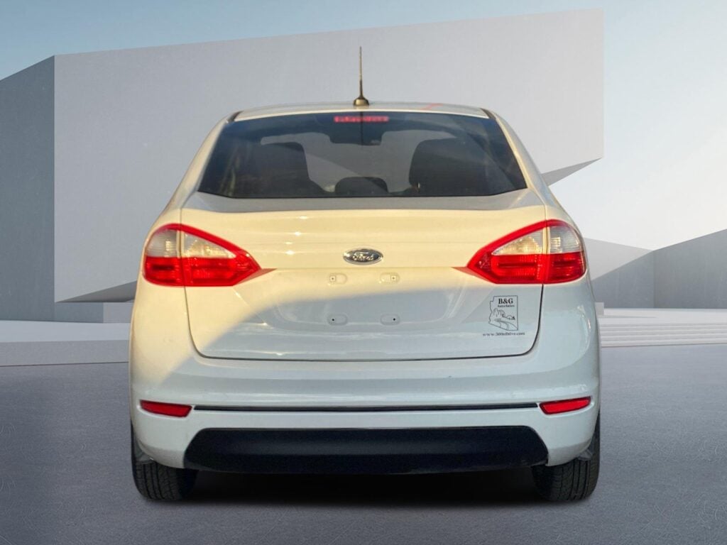 2016 Ford Fiesta S Sedan