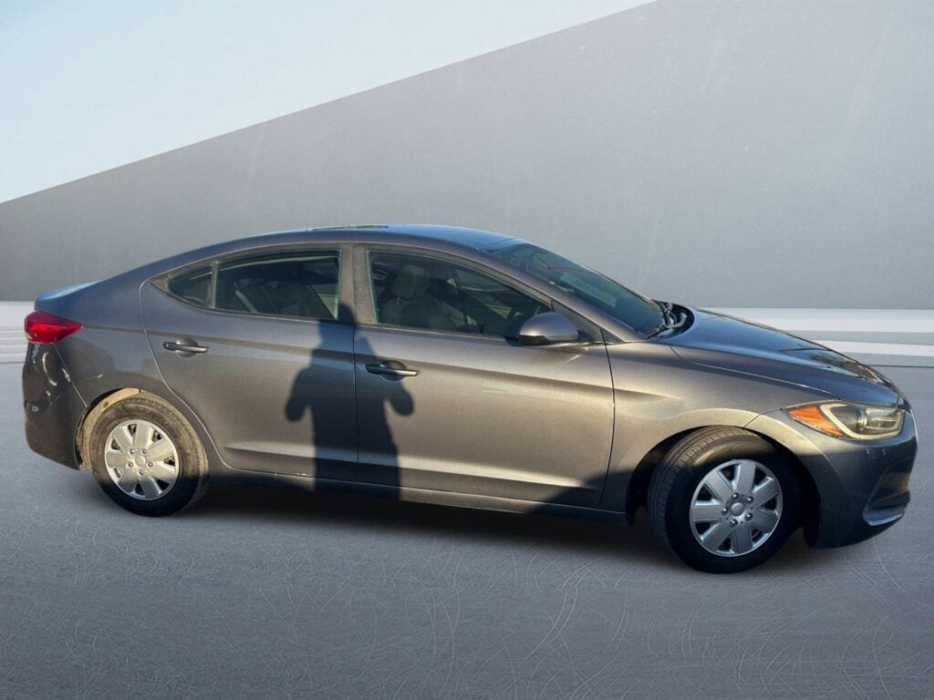 2017 Hyundai Elantra SE 6AT