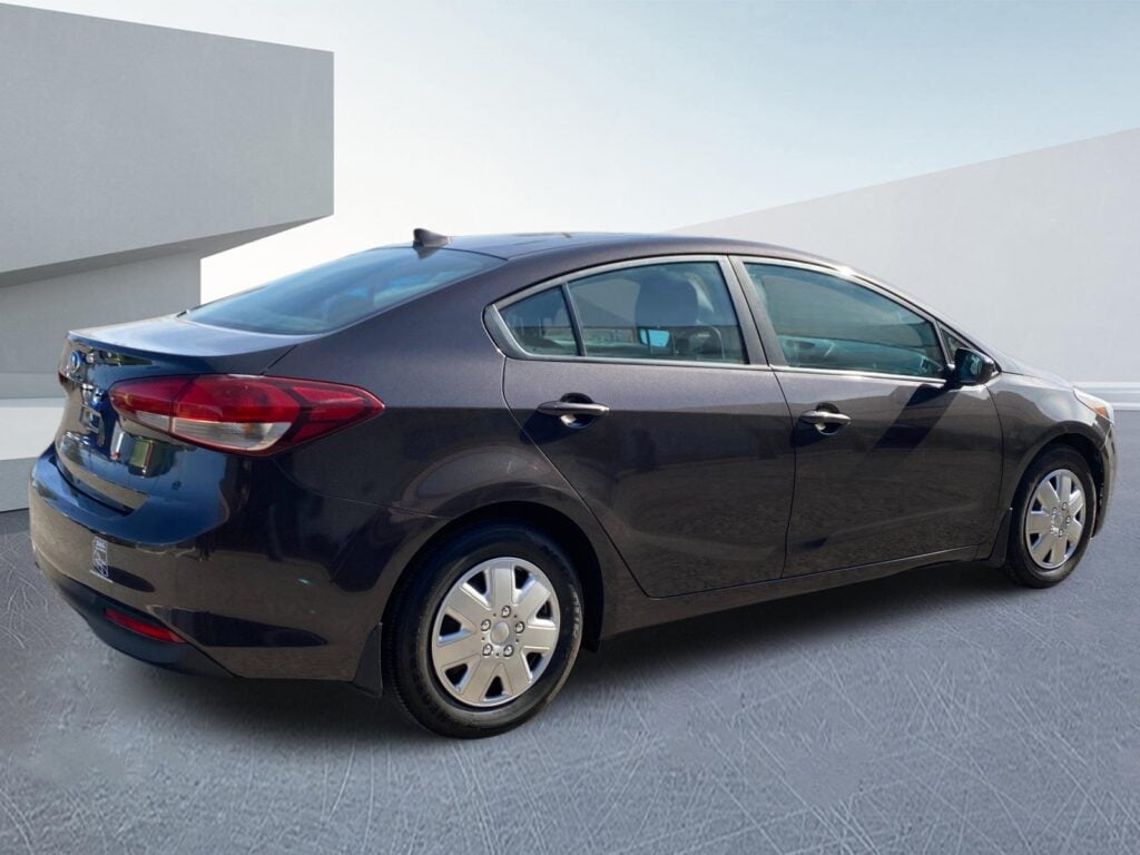 2017 Kia Forte LX 6M