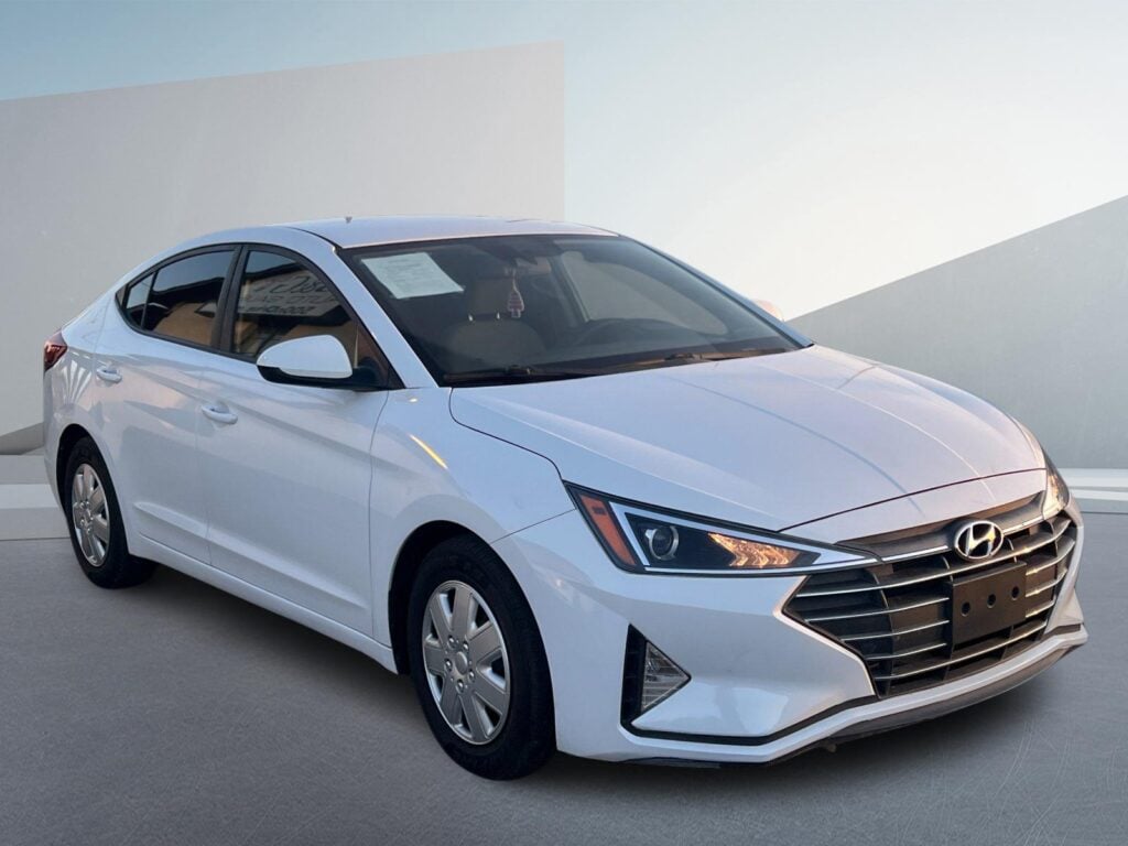 2020 Hyundai Elantra SE 6AT