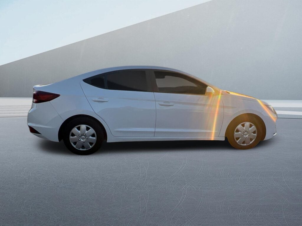 2020 Hyundai Elantra SE 6AT