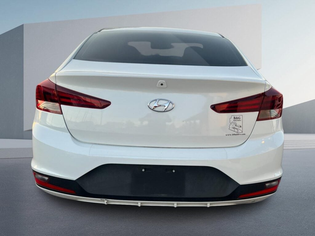 2020 Hyundai Elantra SE 6AT