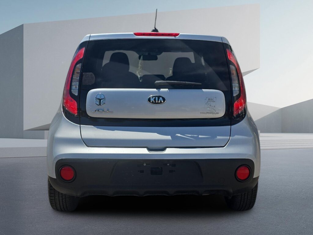 2017 Kia Soul Base 6A