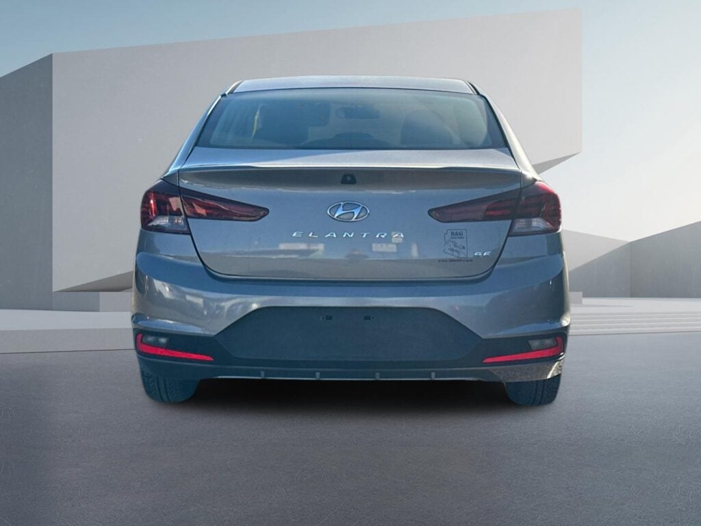 2020 Hyundai Elantra SE