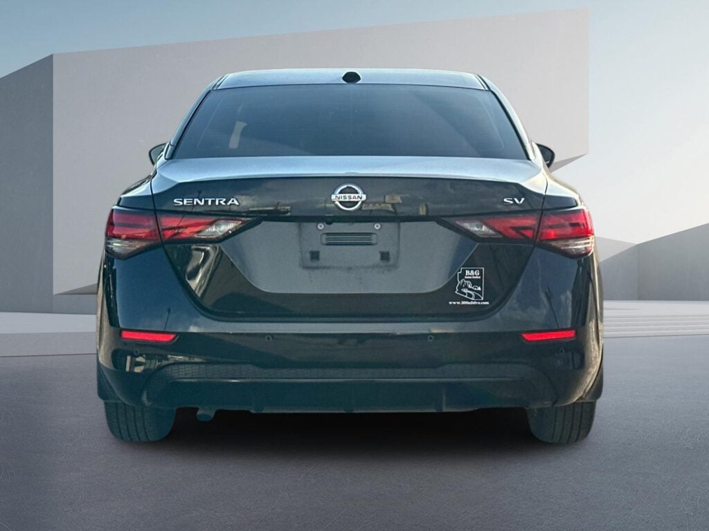 2021 Nissan Sentra SV Xtronic CVT