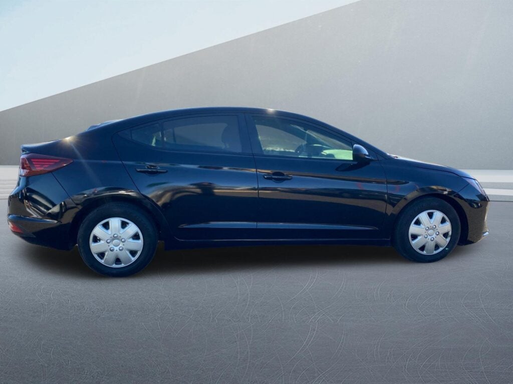 2019 Hyundai Elantra BASE MODEL