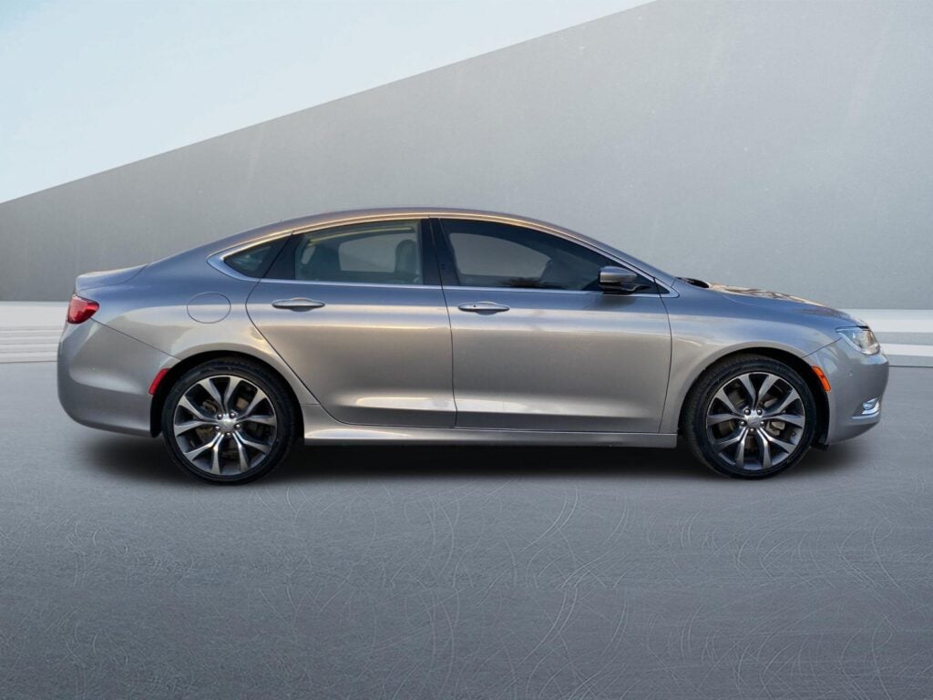 2016 Chrysler 200 C