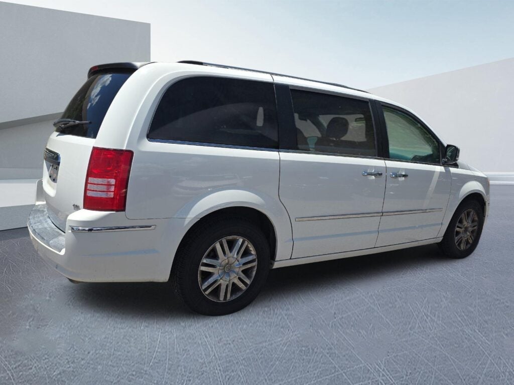 2008 Chrysler Town & Country Limited