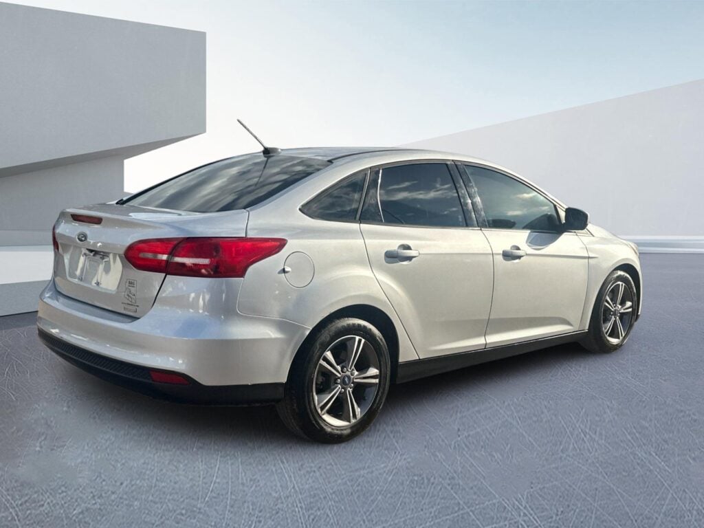 2018 Ford Focus SE Sedan