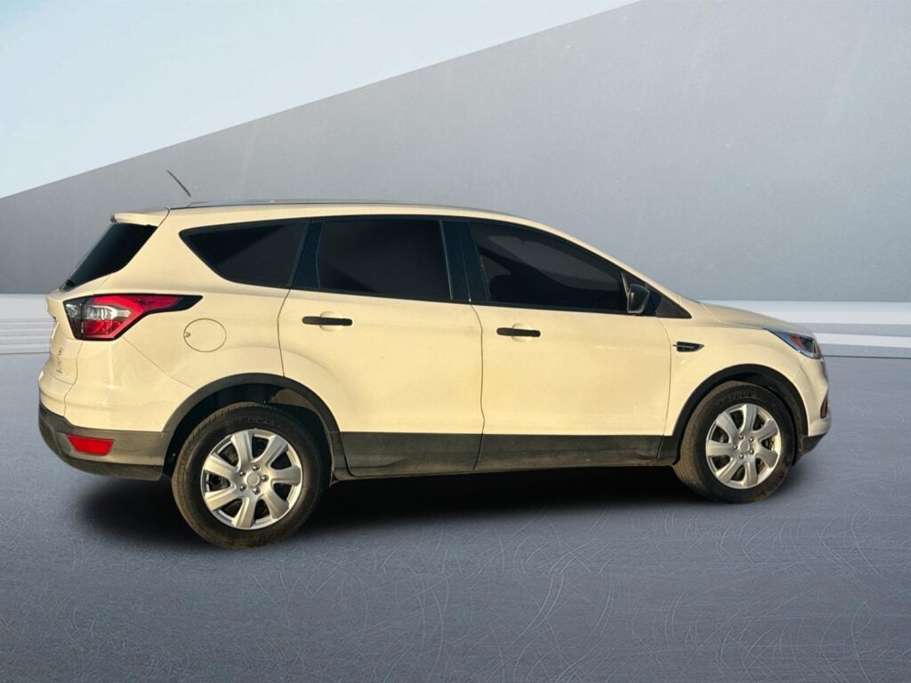 2018 Ford Escape S FWD