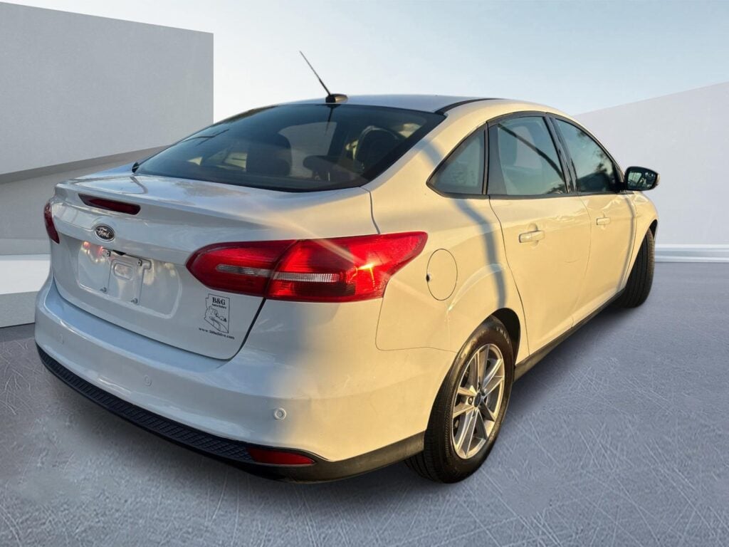 2016 Ford Focus SE Sedan