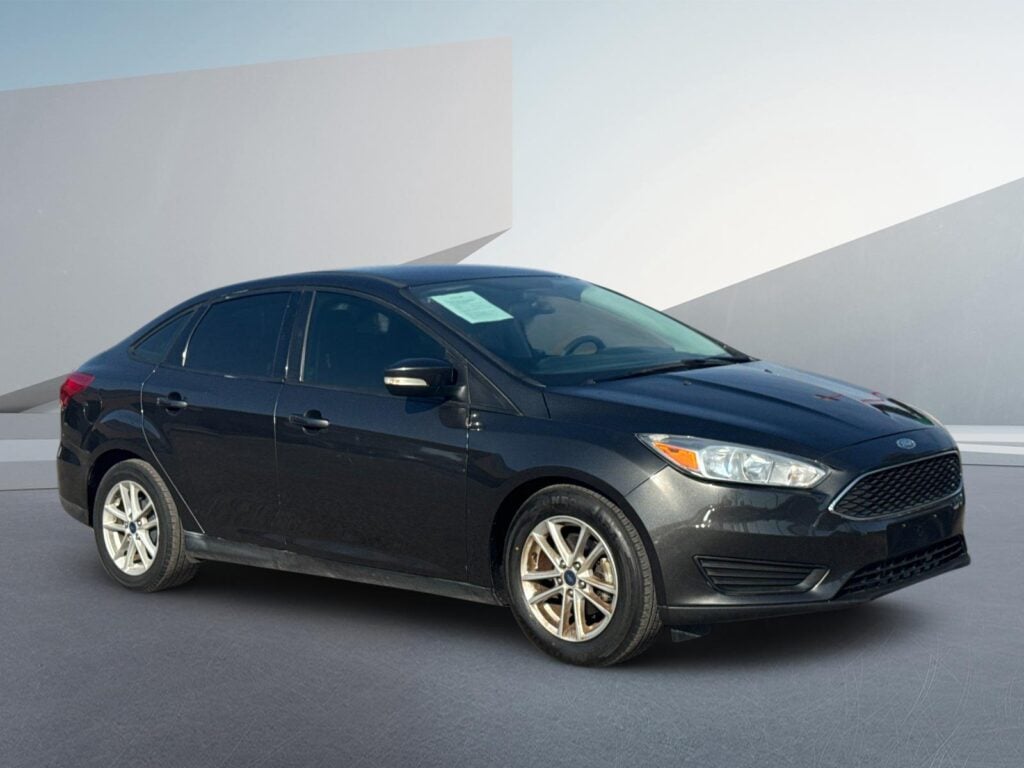 2017 Ford Focus SE Sedan