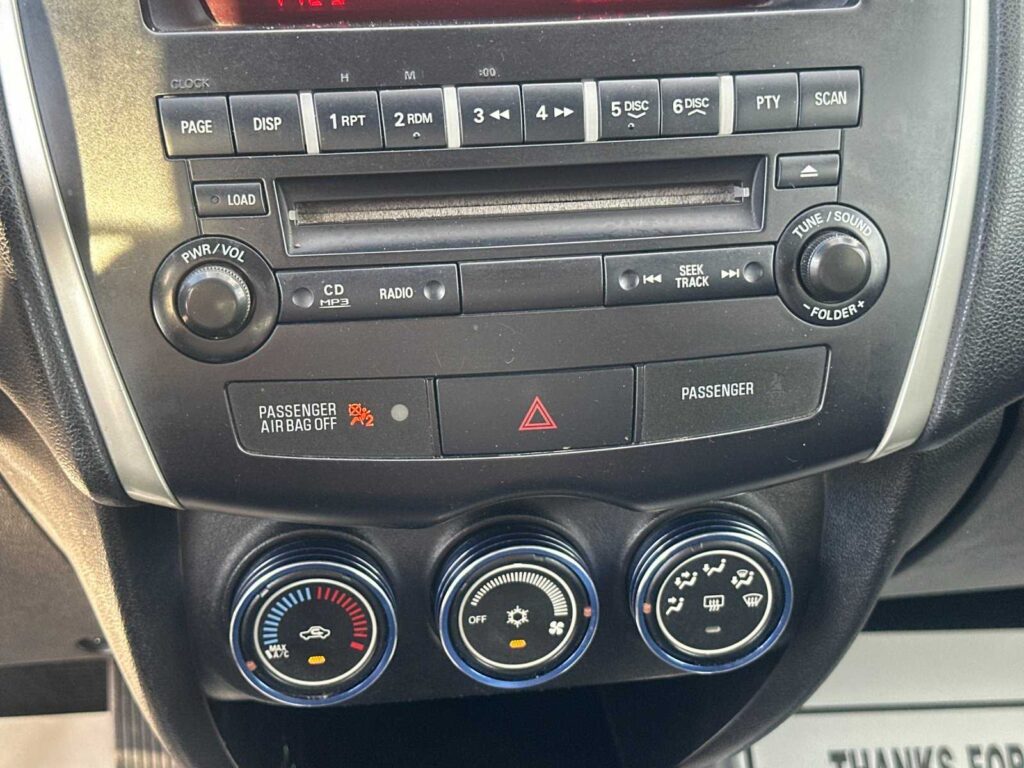 2013 Mitsubishi Outlander Sport ES 2WD