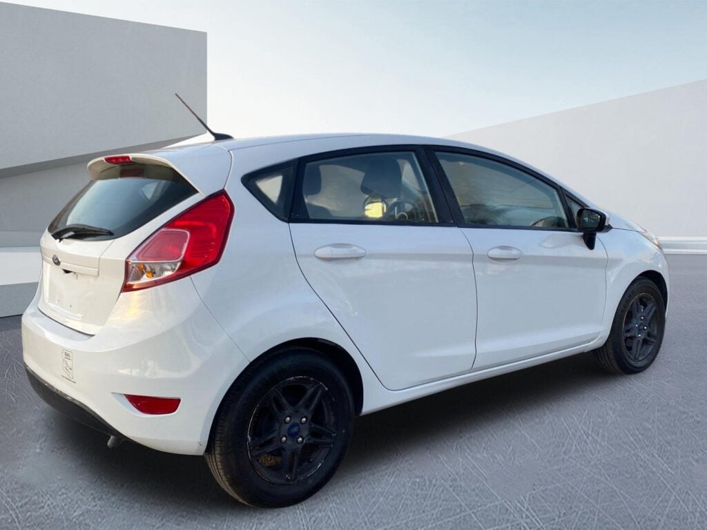 2018 Ford Fiesta SE Hatchback