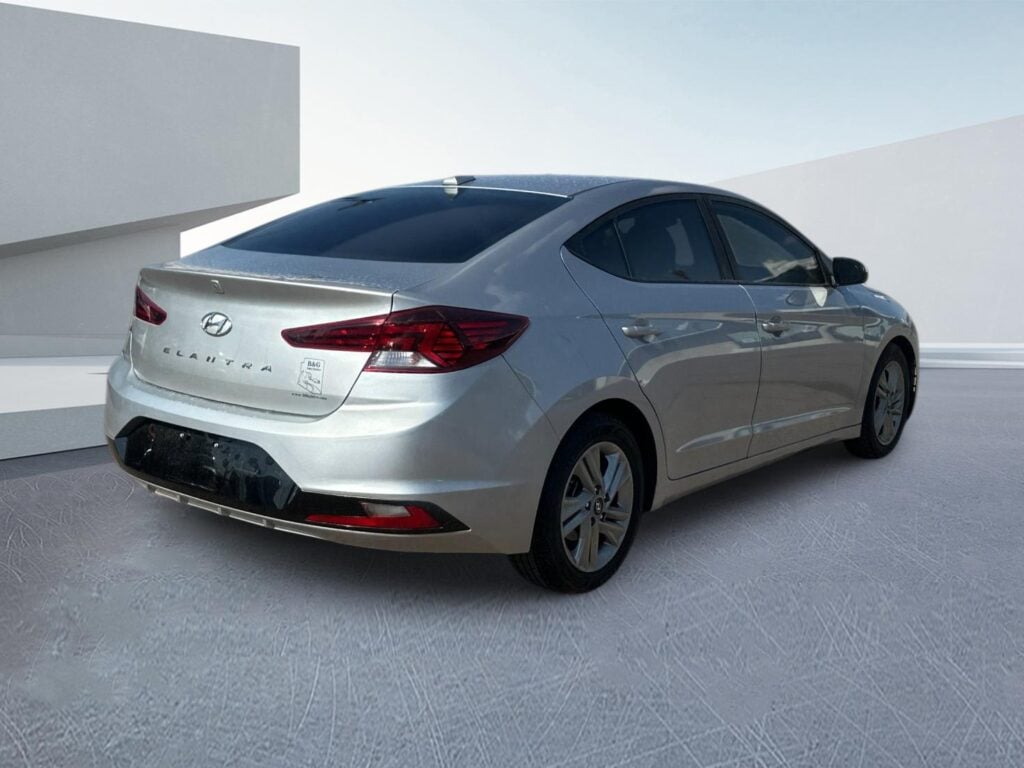 2019 Hyundai Elantra SE 6AT